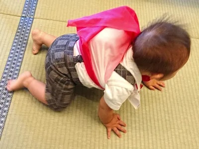 一升餅で1歳のお祝い